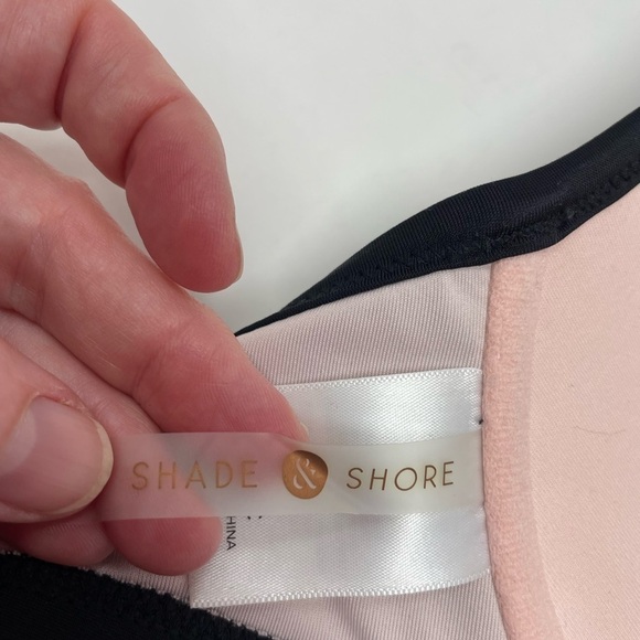 Shade & Shore Black & Gold Bikini Top – Size 36C - Picture 7 of 9